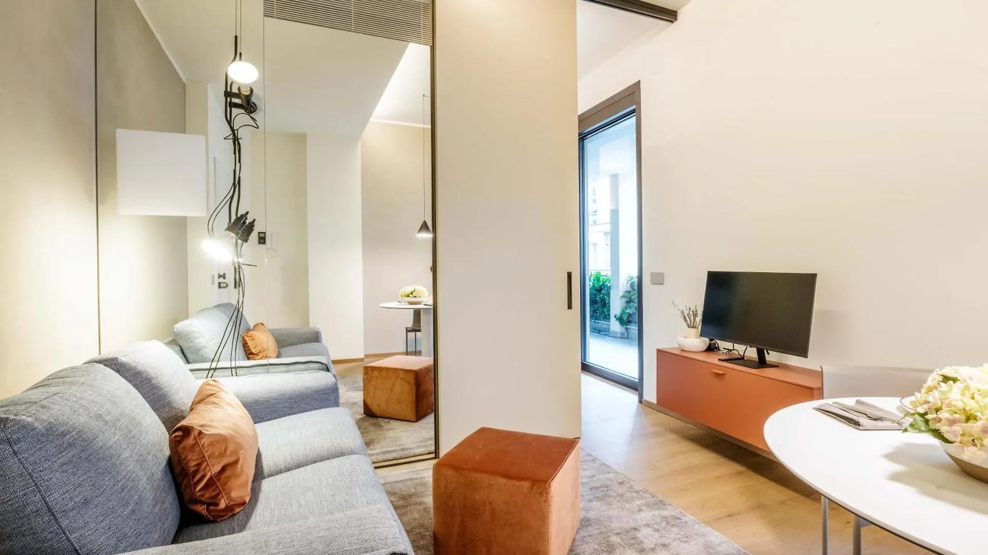 Exclusive Retreat Few Steps From Duomo - Apt 5 Daire Milano